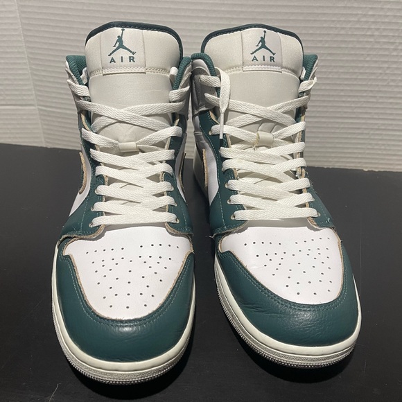Jordan Men's White and Teal High-Top Sneakers - Picture 2 of 6